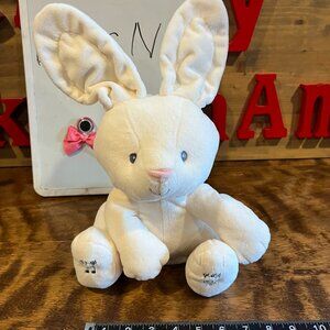 Baby Gund peek a boy Flora the bunny